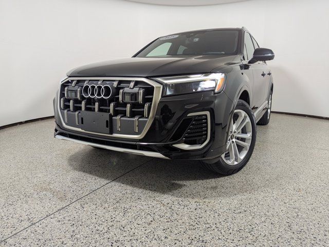 2025 Audi Q7 Premium Plus