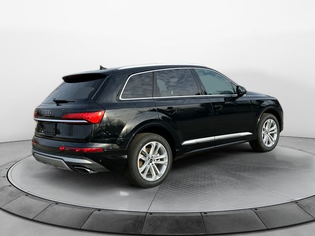 2025 Audi Q7 Premium Plus