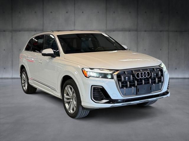 2025 Audi Q7 Premium Plus