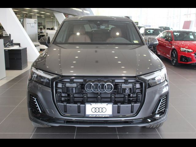 2025 Audi Q7 Premium Plus