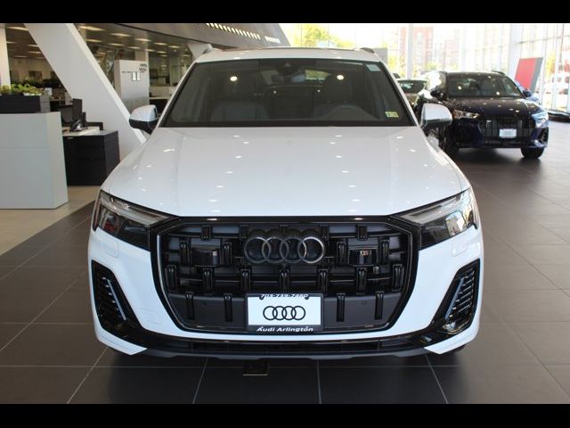 2025 Audi Q7 Premium Plus