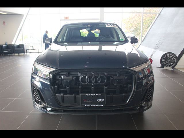 2025 Audi Q7 Premium Plus