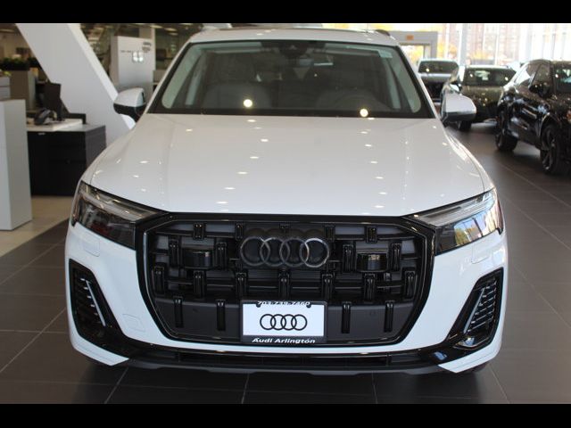 2025 Audi Q7 Premium Plus