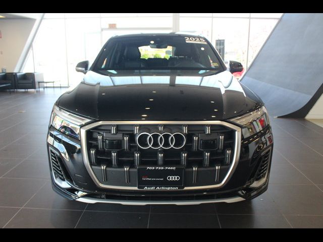 2025 Audi Q7 Premium Plus