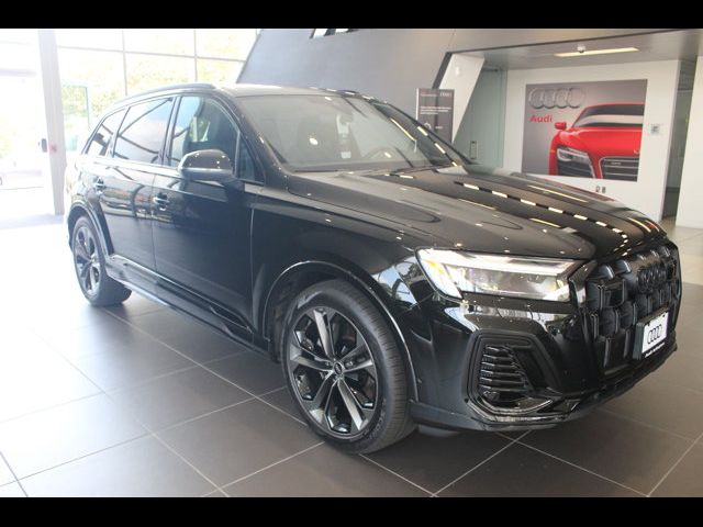 2025 Audi Q7 Premium Plus