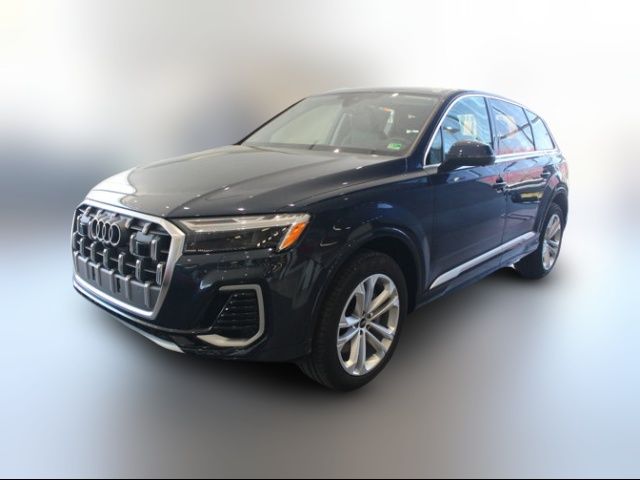 2025 Audi Q7 Premium Plus