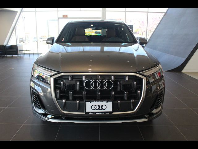 2025 Audi Q7 Premium Plus