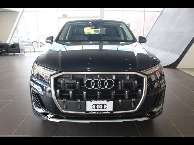 2025 Audi Q7 Premium Plus