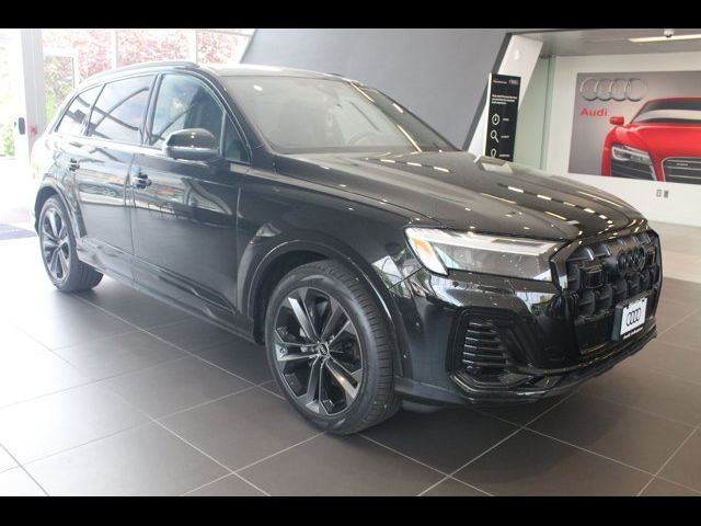 2025 Audi Q7 Premium Plus