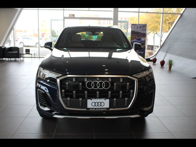 2025 Audi Q7 Premium