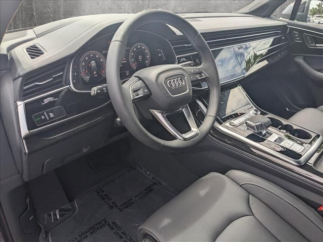 2025 Audi Q7 Prestige