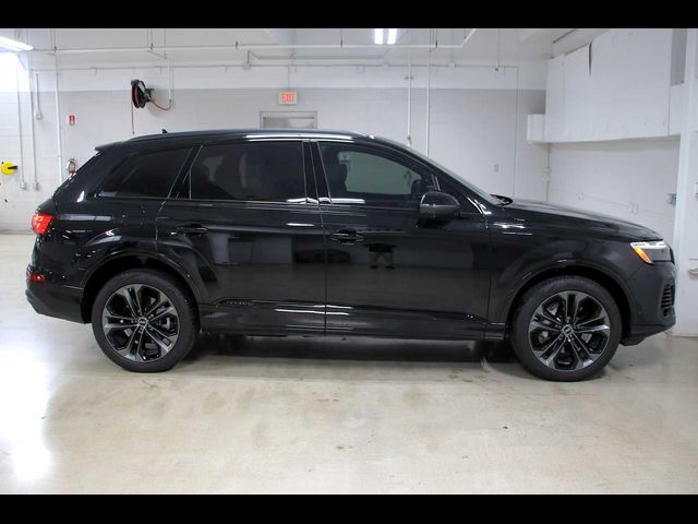 2025 Audi Q7 Prestige