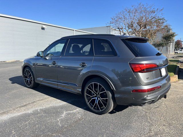 2025 Audi Q7 Prestige