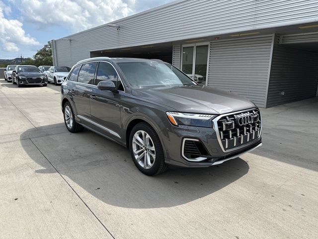 2025 Audi Q7 Prestige