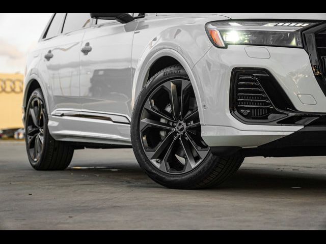 2025 Audi Q7 Prestige