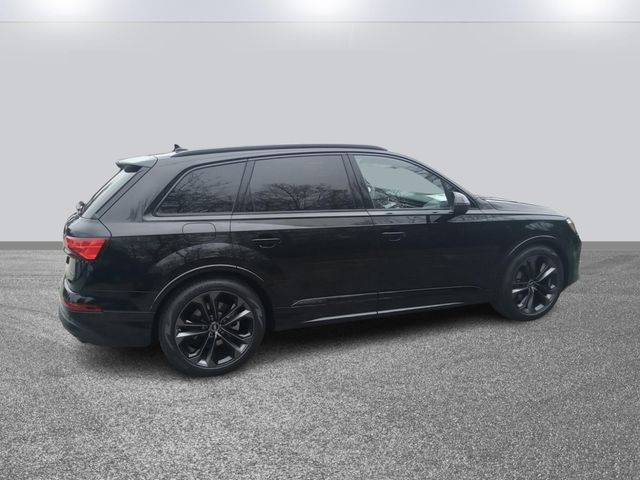 2025 Audi Q7 Prestige