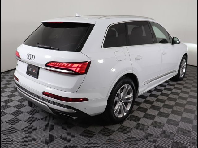 2025 Audi Q7 Prestige