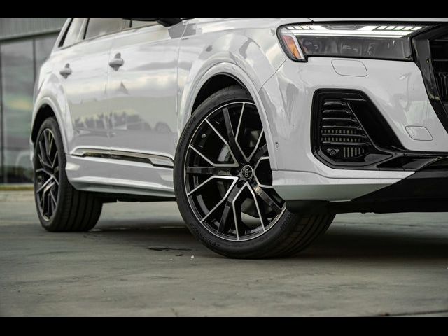 2025 Audi Q7 Prestige