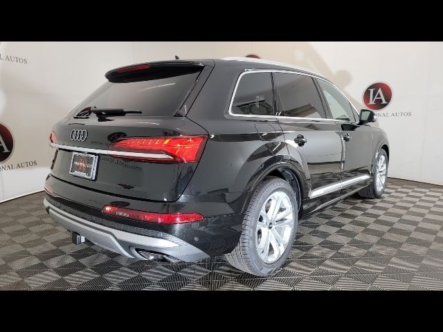 2025 Audi Q7 Prestige