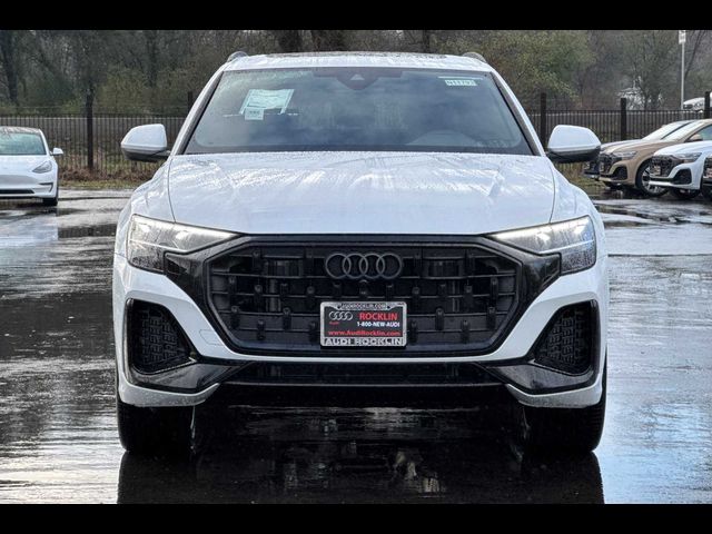 2025 Audi Q8 Premium