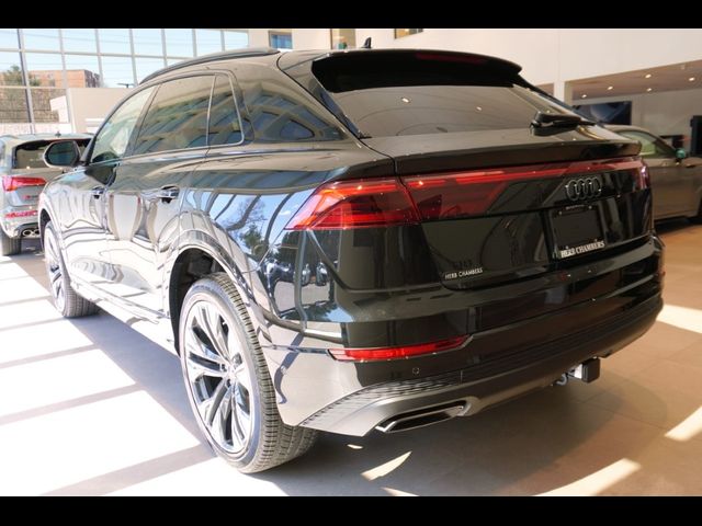 2025 Audi Q8 Premium