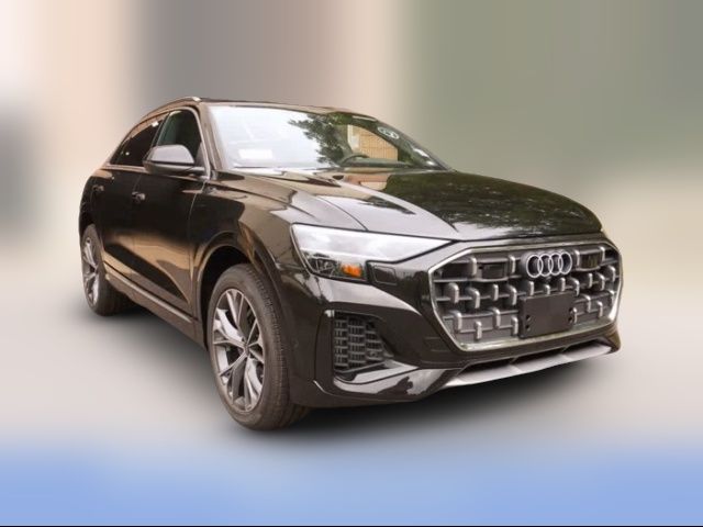 2025 Audi Q8 Premium