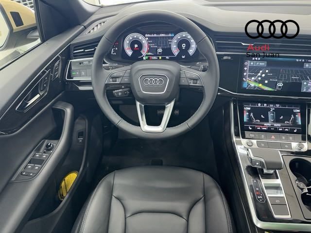 2025 Audi Q8 Premium