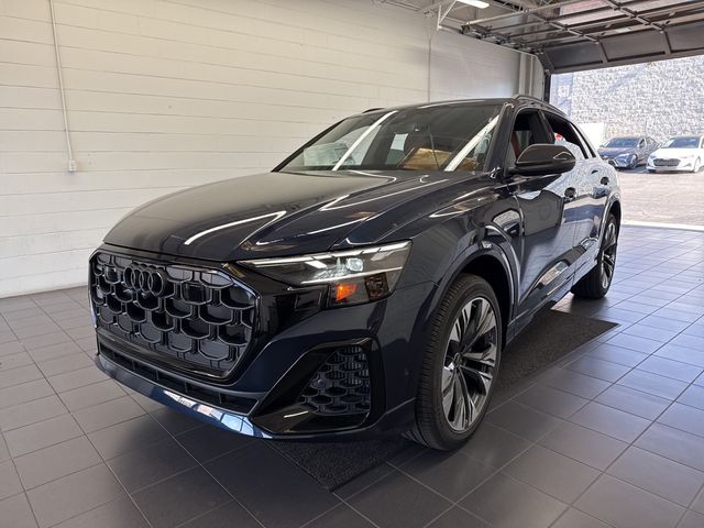 2025 Audi Q8 Premium Plus