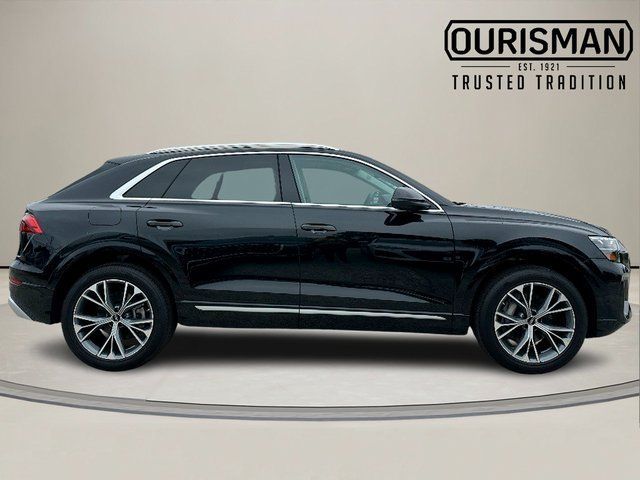 2025 Audi Q8 Premium Plus