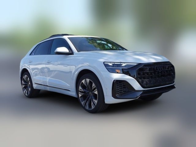 2025 Audi Q8 Premium Plus