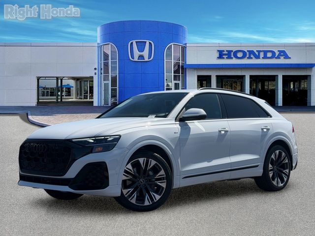 2025 Audi Q8 Premium Plus