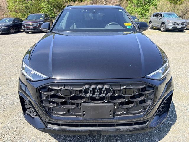 2025 Audi Q8 Premium Plus