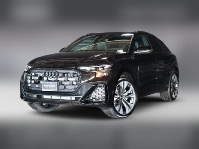 2025 Audi Q8 Premium Plus