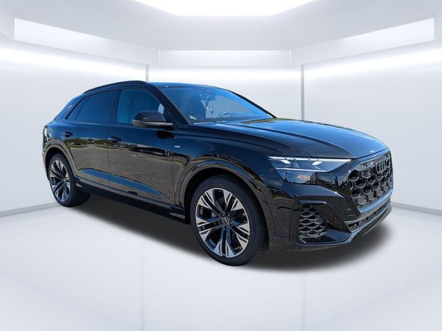 2025 Audi Q8 Premium Plus