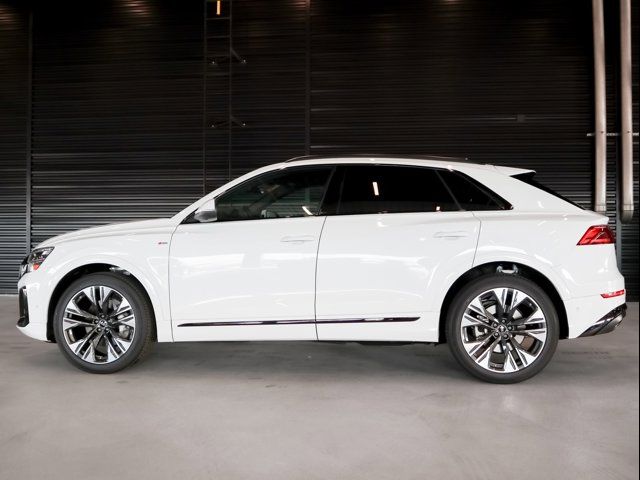 2025 Audi Q8 Prestige