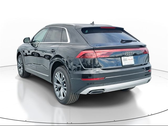 2025 Audi Q8 Premium