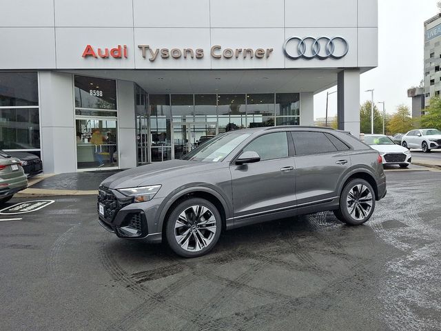 2025 Audi Q8 Premium