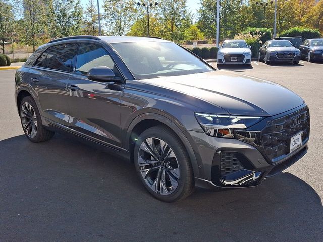 2025 Audi Q8 Premium