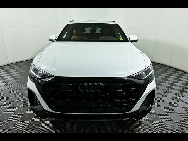 2025 Audi Q8 Premium