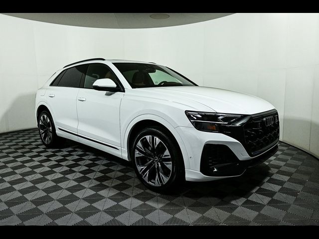 2025 Audi Q8 Premium