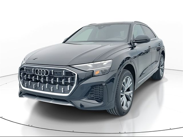 2025 Audi Q8 Premium