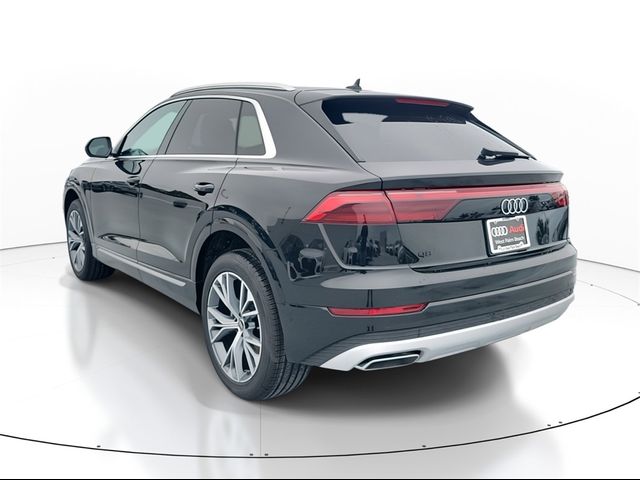 2025 Audi Q8 Premium
