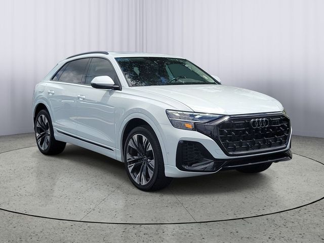2025 Audi Q8 Premium