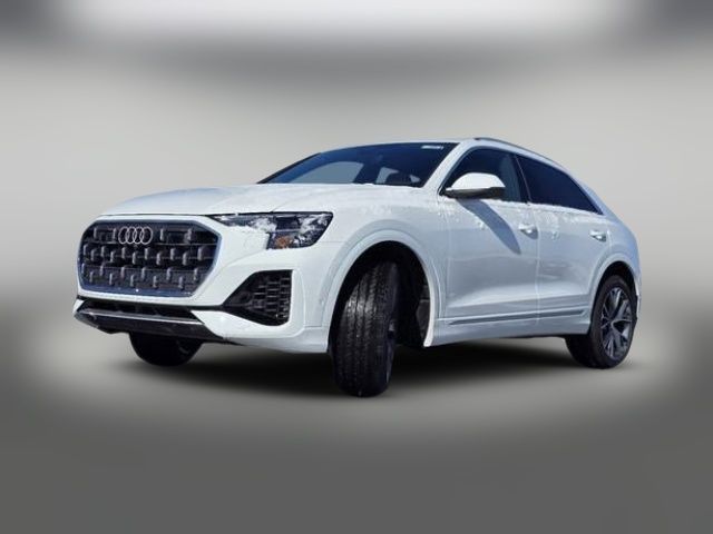 2025 Audi Q8 Premium