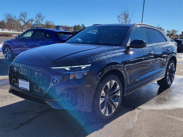 2025 Audi Q8 Premium