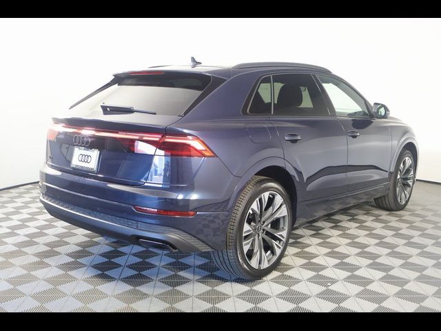 2025 Audi Q8 Premium