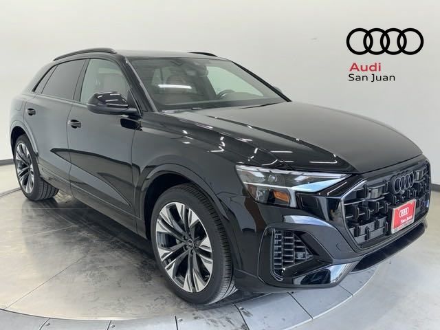 2025 Audi Q8 Premium