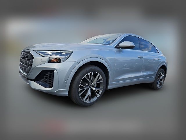 2025 Audi Q8 Premium