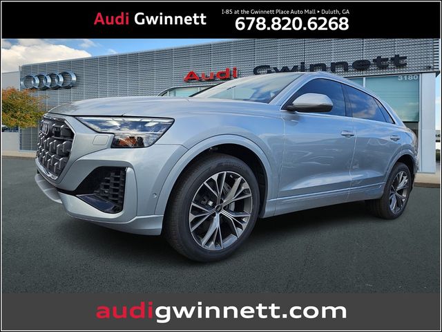 2025 Audi Q8 Premium