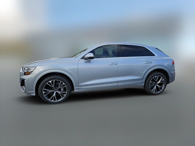 2025 Audi Q8 Premium